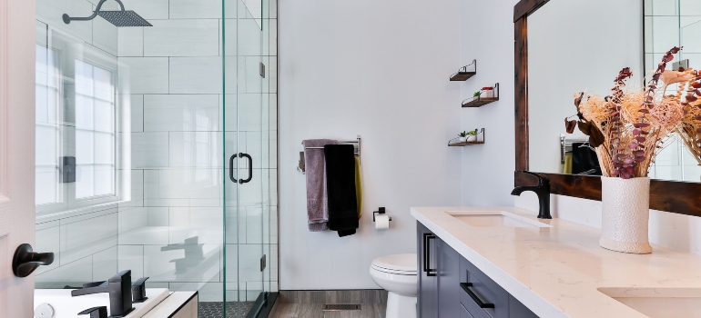 Clean bathroom